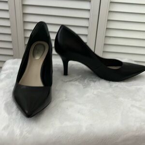 Alfani Black Leather Jeules Step ‘n Flex Pumps/Heels, Size 8, New In Box.